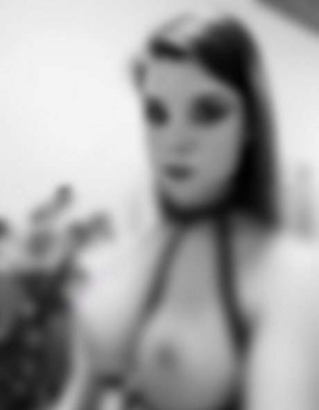 Themsvioletrose