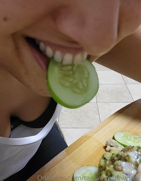 Foto desnuda filtrada de OnlyFans de Tangentscrewfree