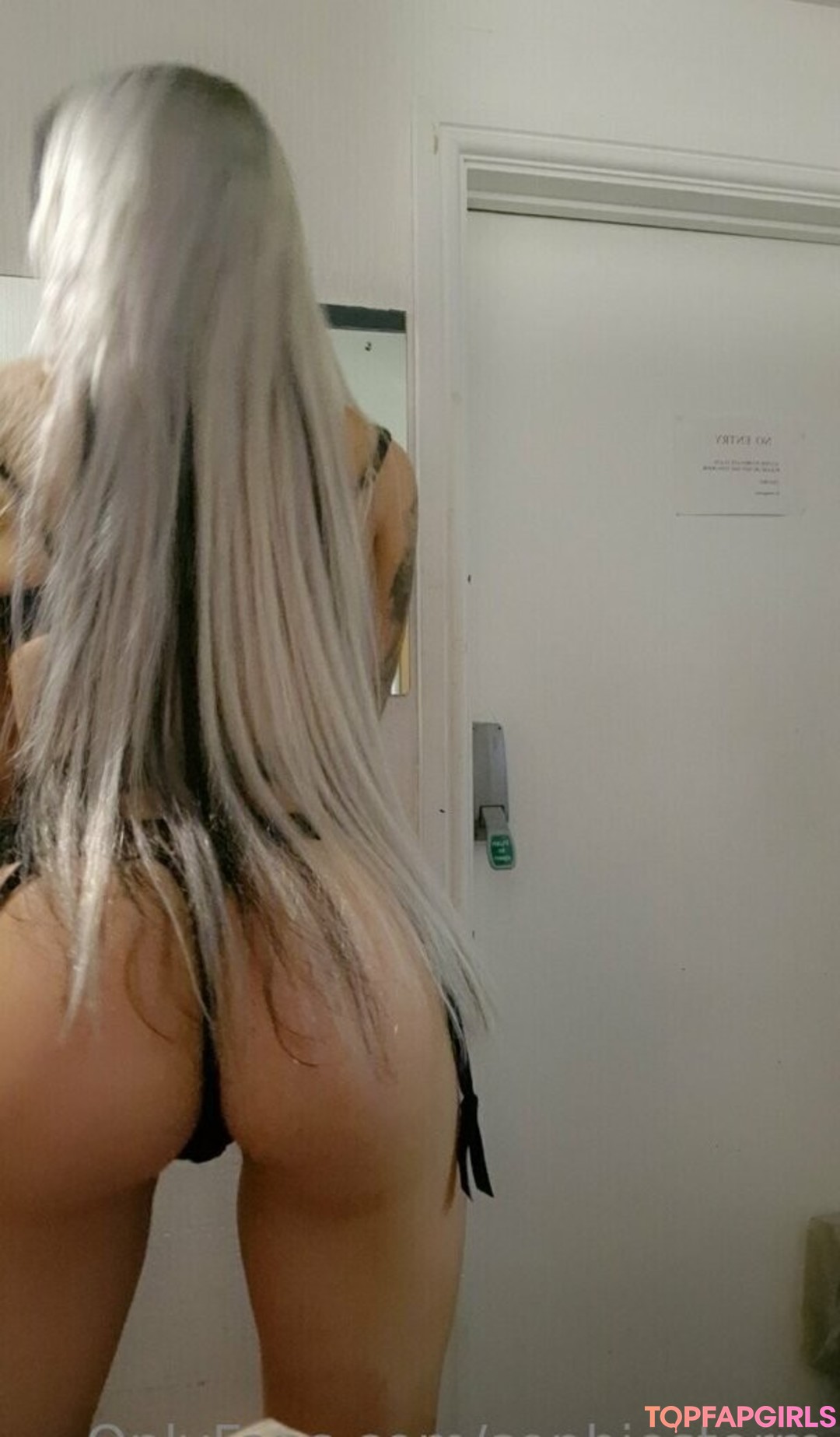 Foto desnuda filtrada de OnlyFans de Sophiestorm #27 Foto desnuda filtrada de OnlyFans de Sophiestorm #27