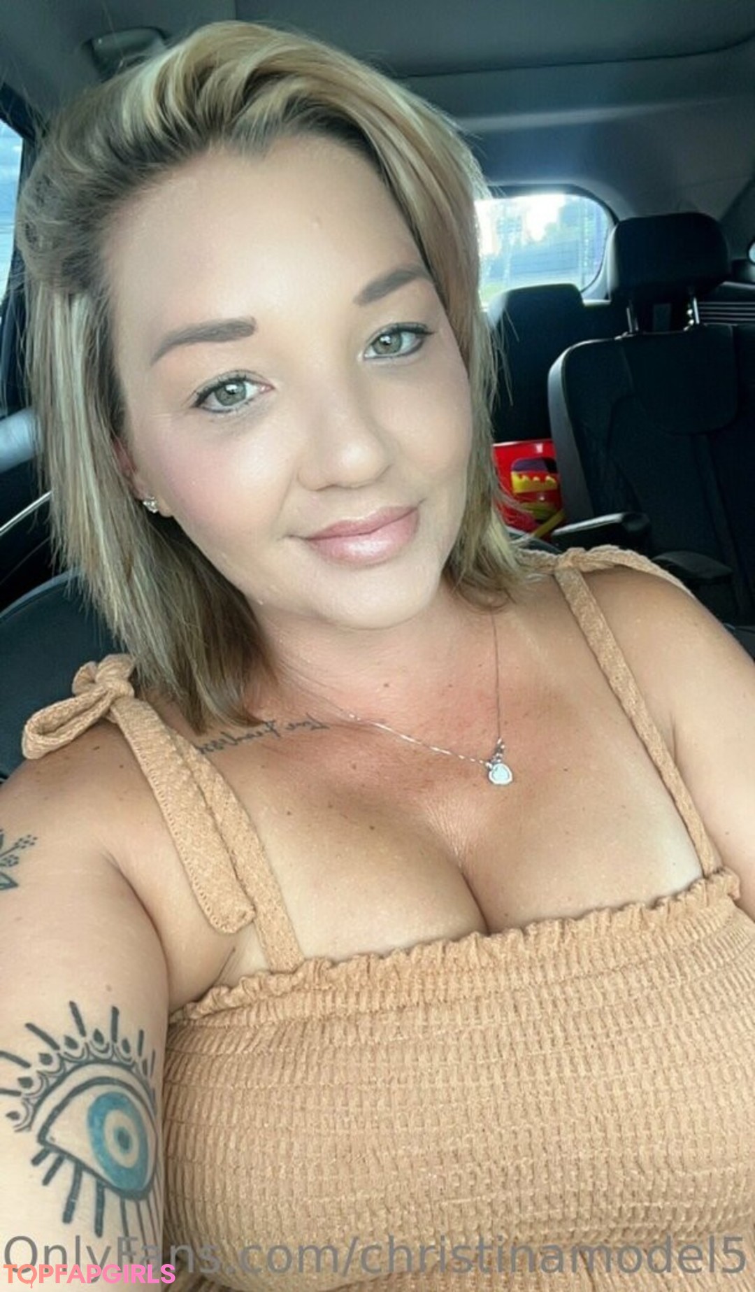 Foto desnuda filtrada de OnlyFans de Christinamodel515 #37 Foto desnuda filtrada de OnlyFans de Christinamodel515 #37