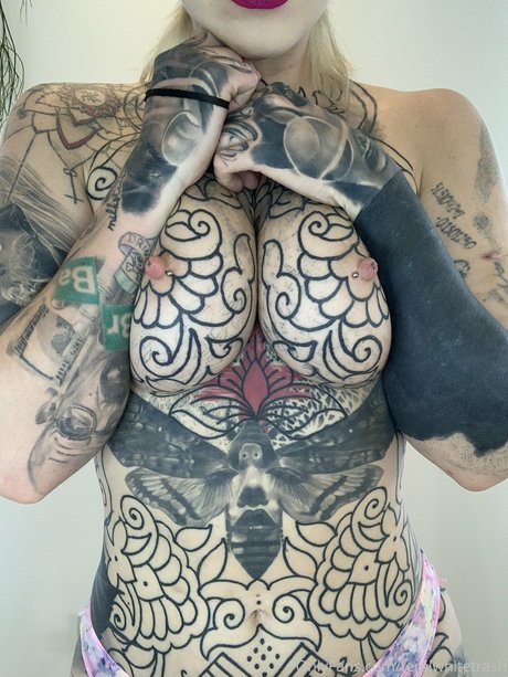 Foto desnuda filtrada de OnlyFans de Feralwhitetrash