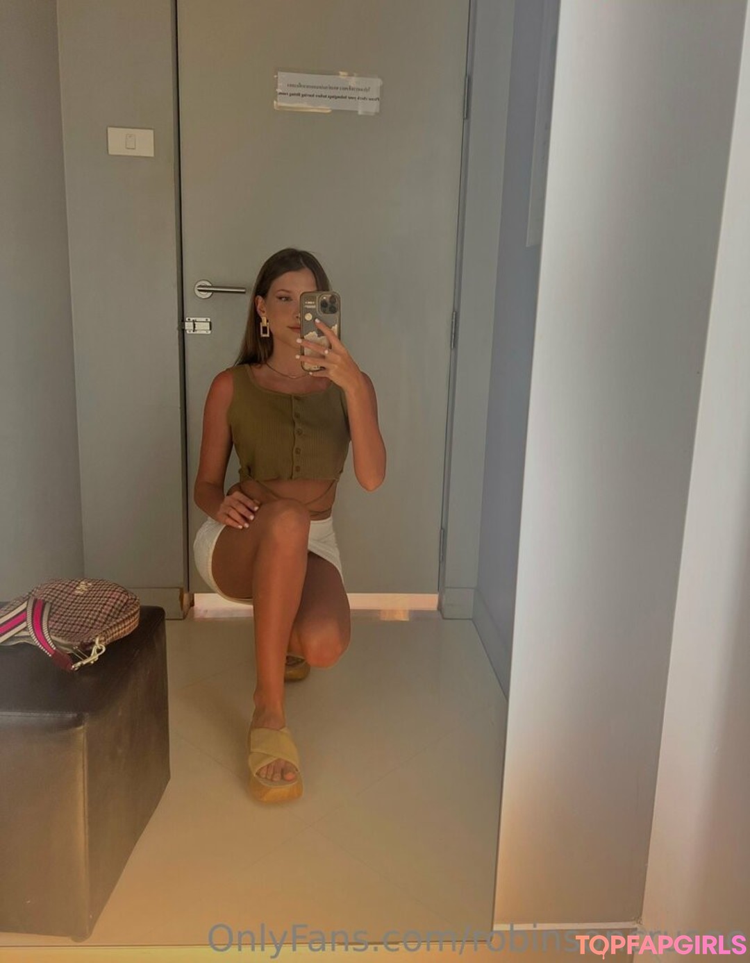 Foto desnuda filtrada de OnlyFans de Robinsoncrusoe #31 Foto desnuda filtrada de OnlyFans de Robinsoncrusoe #31