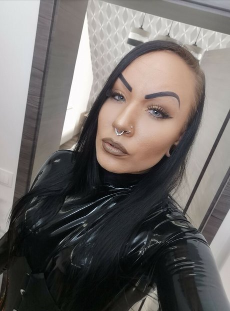 Foto desnuda filtrada de OnlyFans de Shinyqueen
