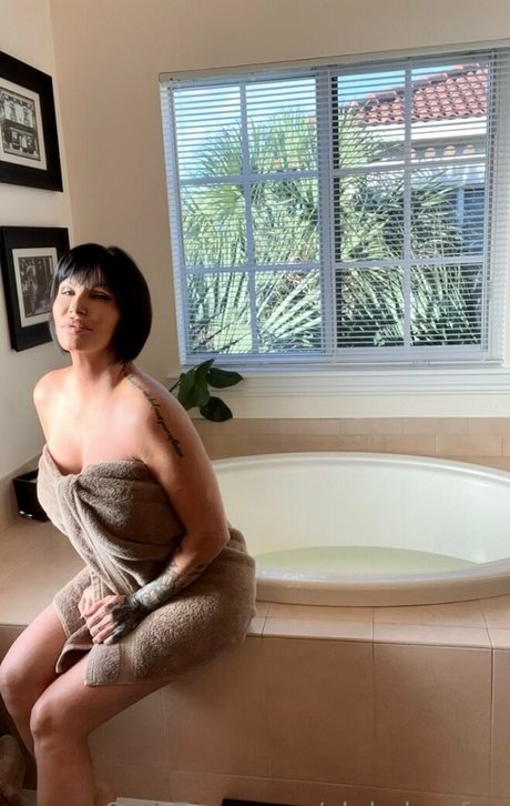 Foto desnuda filtrada de OnlyFans de Shay Fox