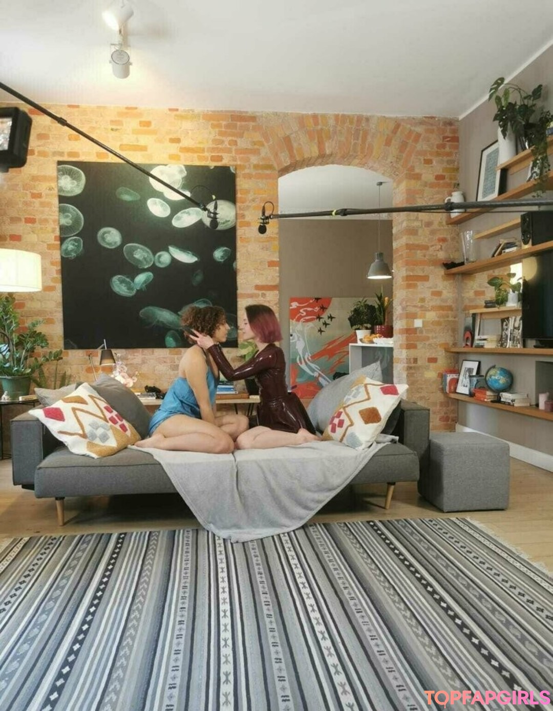 Foto desnuda filtrada de OnlyFans de Miss Flora Femdom #39 Foto desnuda filtrada de OnlyFans de Miss Flora Femdom #39