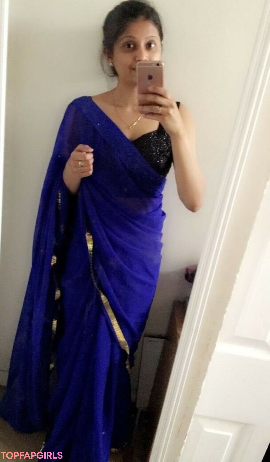 Foto desnuda filtrada de OnlyFans de Extraperky #389 Foto desnuda filtrada de OnlyFans de Extraperky #389