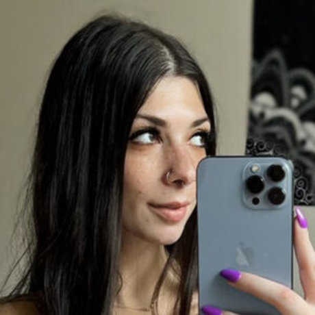 Allie Blossom