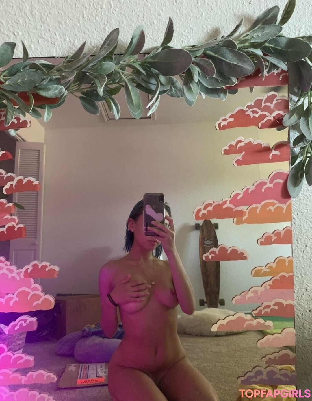 Foto desnuda filtrada de OnlyFans de Thisbicthdied #208 Foto desnuda filtrada de OnlyFans de Thisbicthdied #208