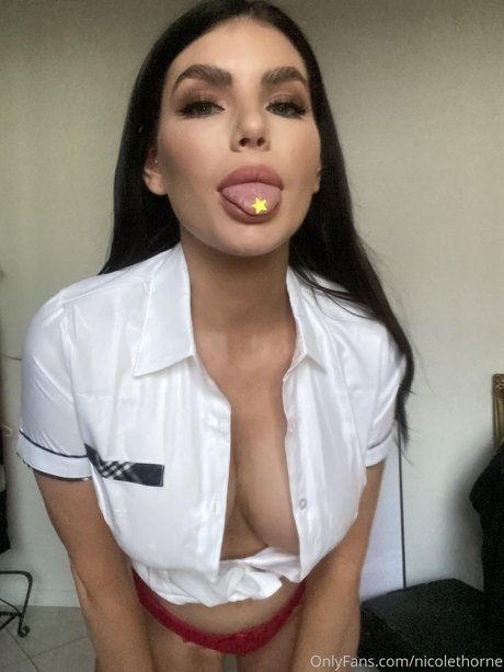 Nicole Thorne