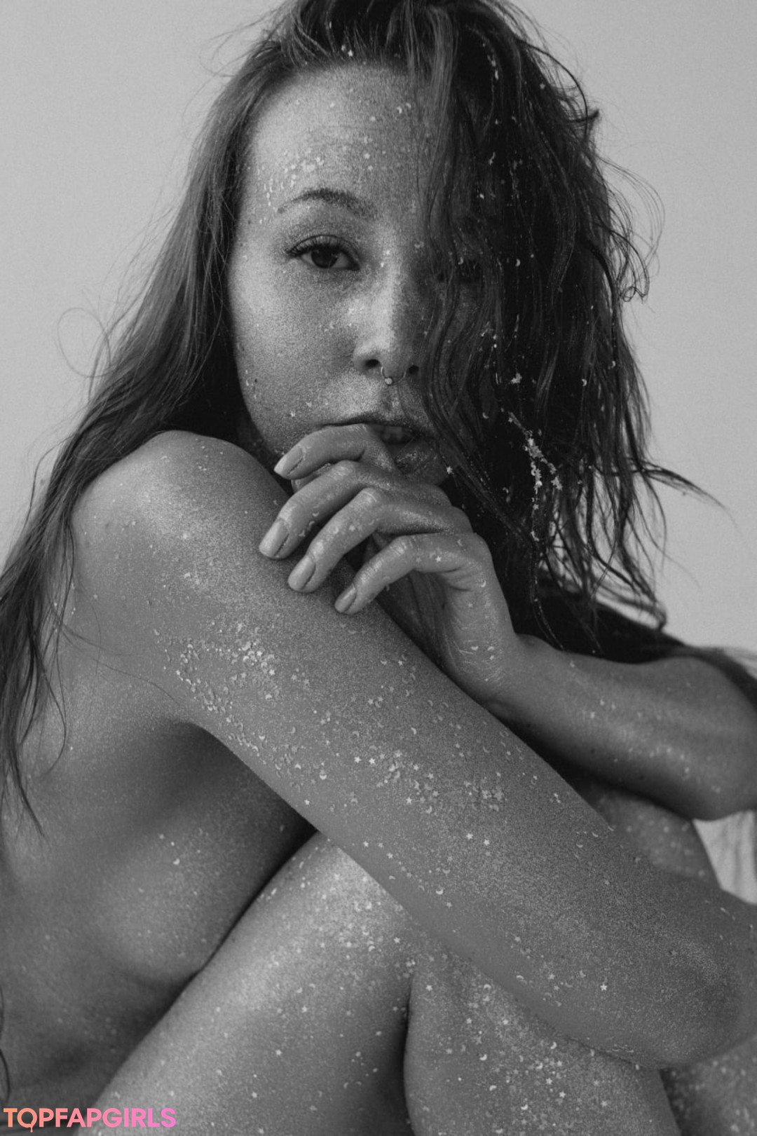 Foto desnuda filtrada de OnlyFans de Allie Roses #33 Foto desnuda filtrada de OnlyFans de Allie Roses #33