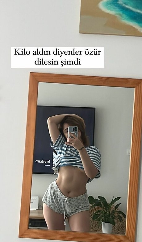 Foto desnuda filtrada de OnlyFans de Buse Yilmaz