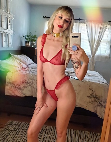 Manzi Deyoung