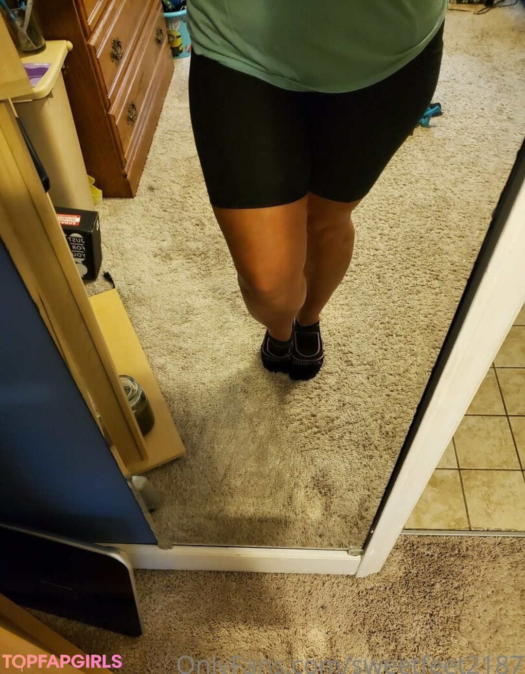 Foto desnuda filtrada de OnlyFans de Sweetfeet2187 #106 Foto desnuda filtrada de OnlyFans de Sweetfeet2187 #106