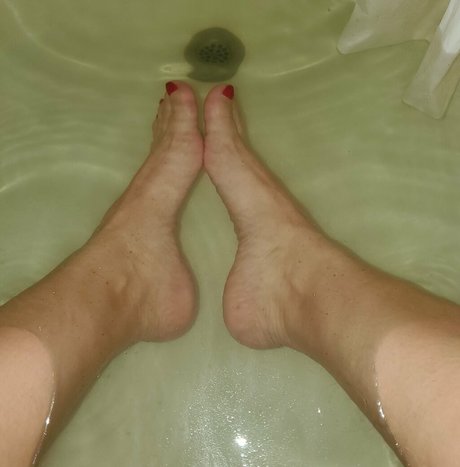 Sweetfeet2187