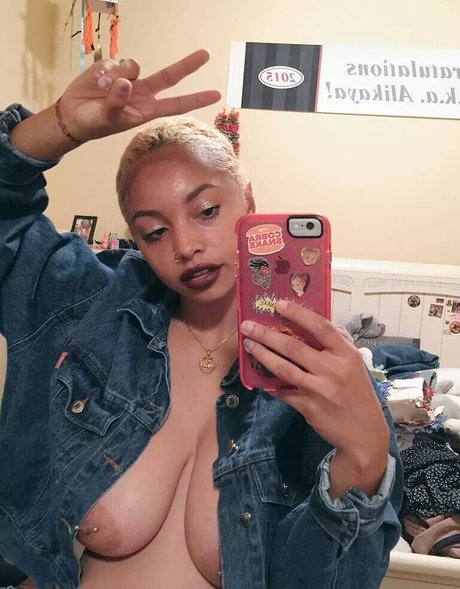 Foto desnuda filtrada de OnlyFans de Bbywolf666