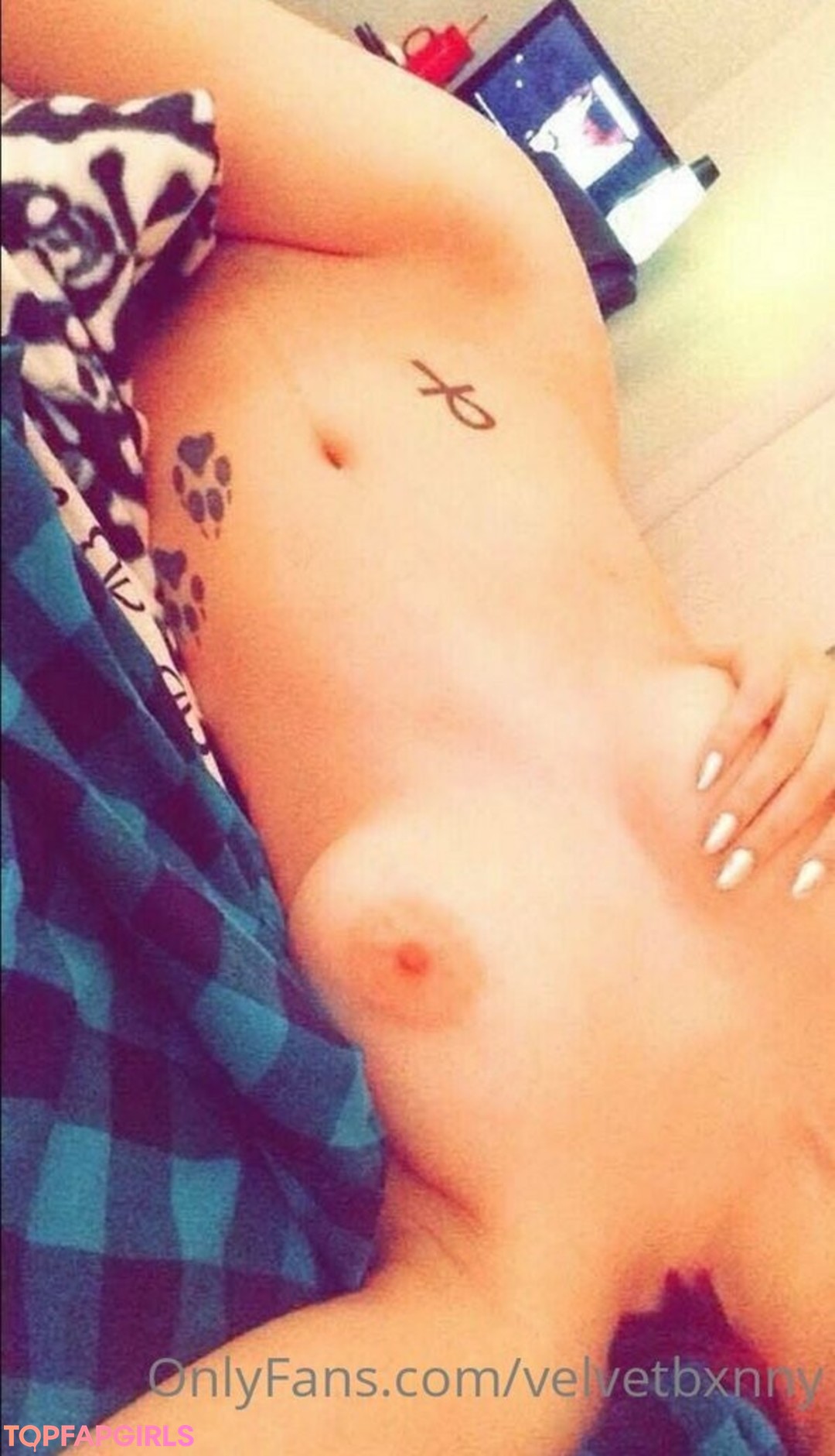 Foto desnuda filtrada de OnlyFans de Hexdarling #15 Foto desnuda filtrada de OnlyFans de Hexdarling #15