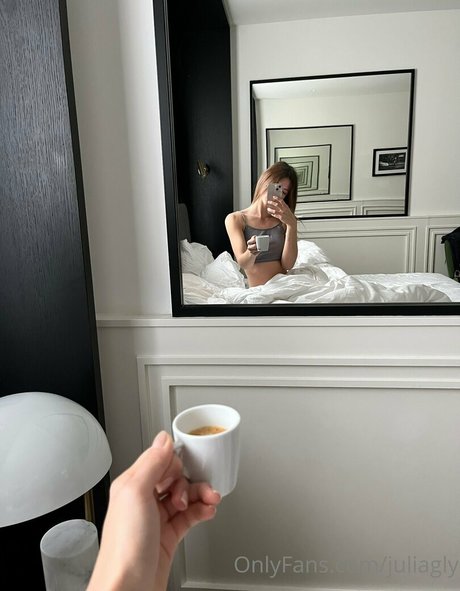 Foto desnuda filtrada de OnlyFans de Julia Gauly
