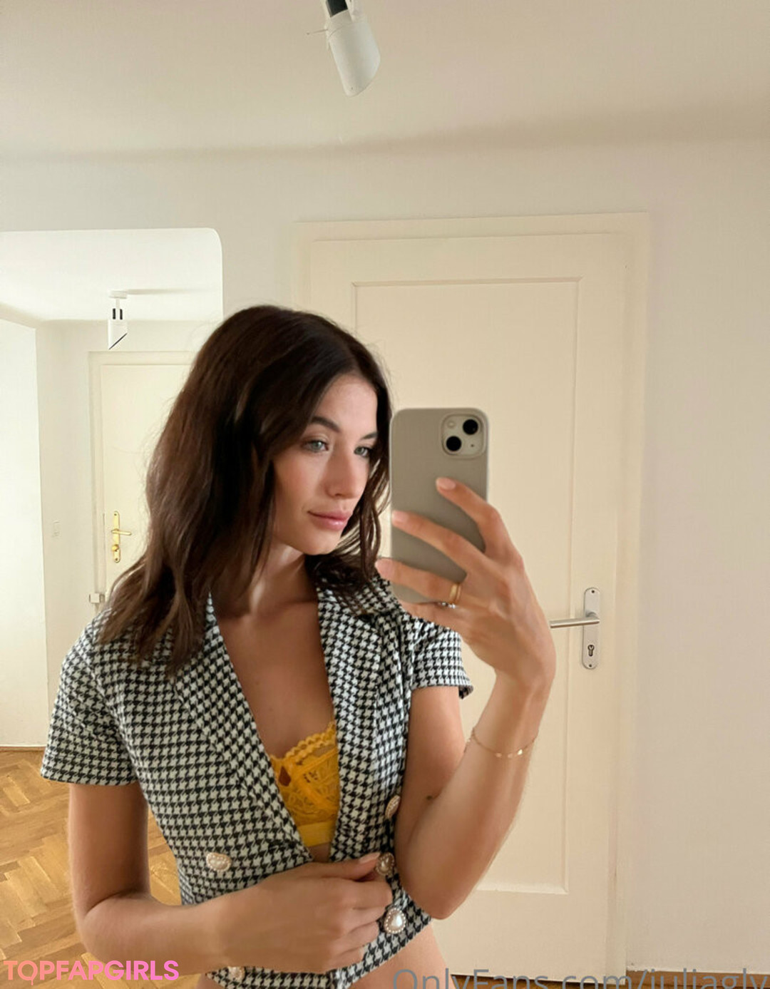 Foto desnuda filtrada de OnlyFans de Julia Gauly #33 Foto desnuda filtrada de OnlyFans de Julia Gauly #33