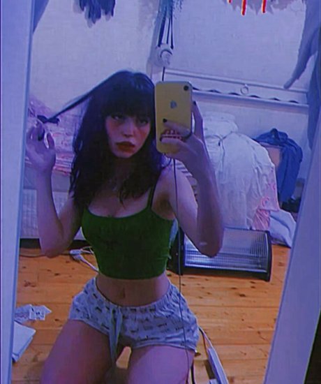 Foto desnuda filtrada de OnlyFans de Mia Rodriguez