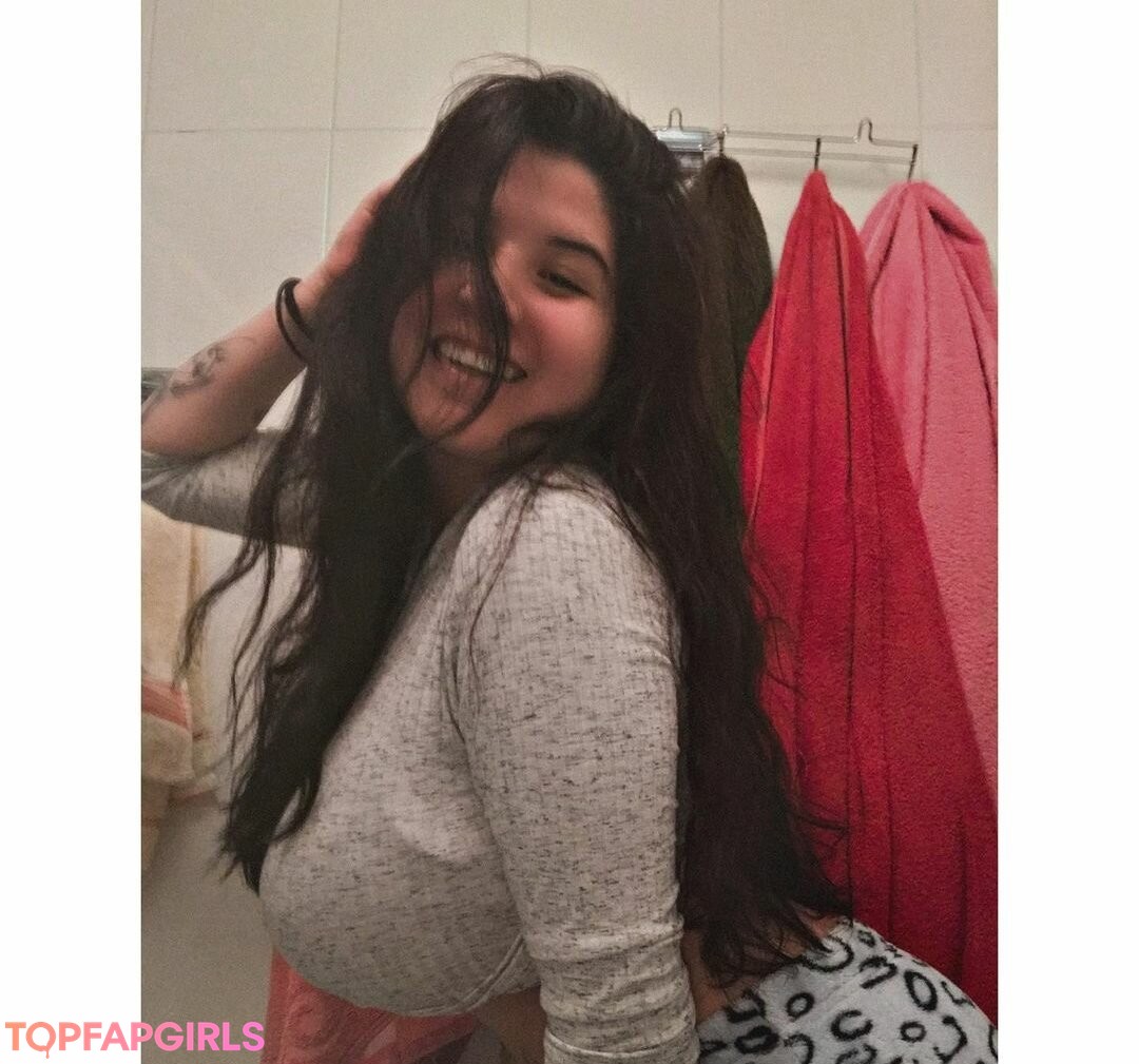 Foto desnuda filtrada de OnlyFans de Samantha Fernandez #28 Foto desnuda filtrada de OnlyFans de Samantha Fernandez #28