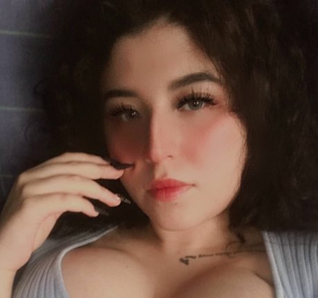 Samantha Fernandez