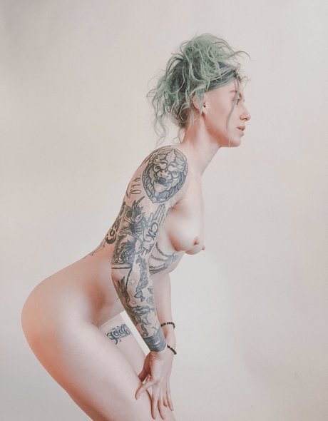 Foto desnuda filtrada de OnlyFans de Comicbookgirl19