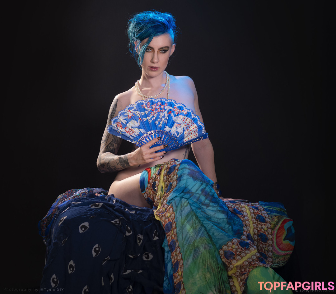 Foto desnuda filtrada de OnlyFans de Comicbookgirl19 #400 Foto desnuda filtrada de OnlyFans de Comicbookgirl19 #400