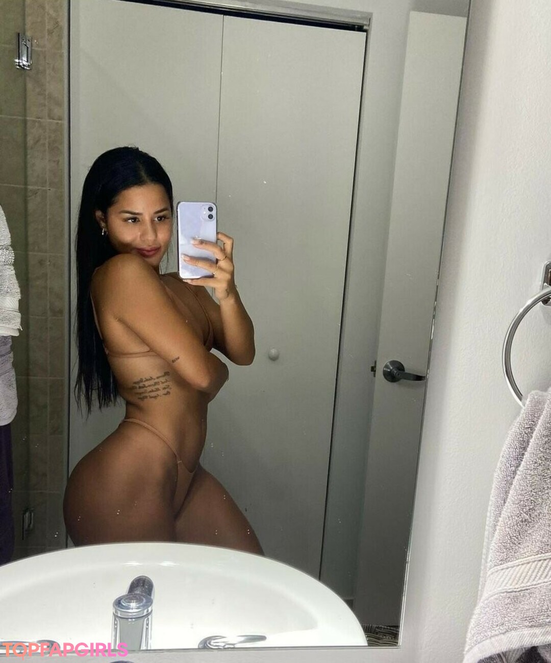 Foto desnuda filtrada de OnlyFans de Katya Elise Henry #254 Foto desnuda filtrada de OnlyFans de Katya Elise Henry #254