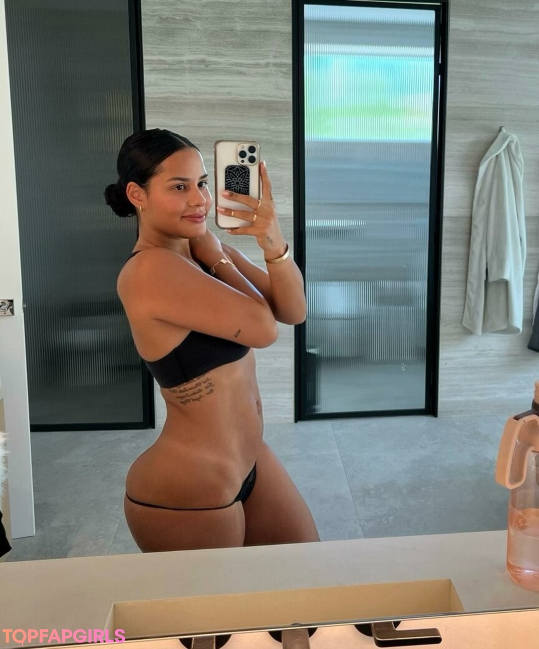 Foto desnuda filtrada de OnlyFans de Katya Elise Henry #555 Foto desnuda filtrada de OnlyFans de Katya Elise Henry #555