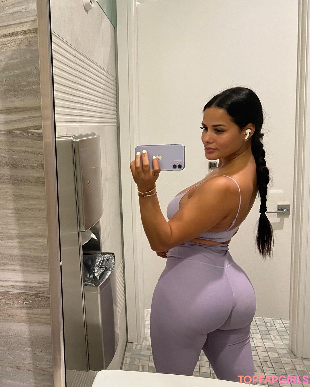Foto desnuda filtrada de OnlyFans de Katya Elise Henry #630 Foto desnuda filtrada de OnlyFans de Katya Elise Henry #630