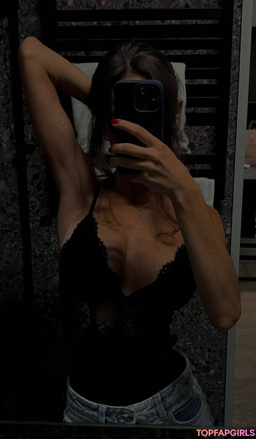 Foto desnuda filtrada de OnlyFans de Pretylittlething #52 Foto desnuda filtrada de OnlyFans de Pretylittlething #52
