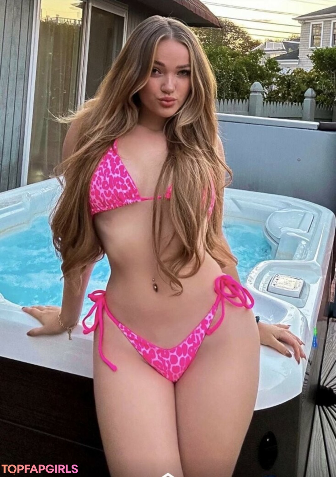 Foto desnuda filtrada de OnlyFans de Alyssa Mckay #188 Foto desnuda filtrada de OnlyFans de Alyssa Mckay #188