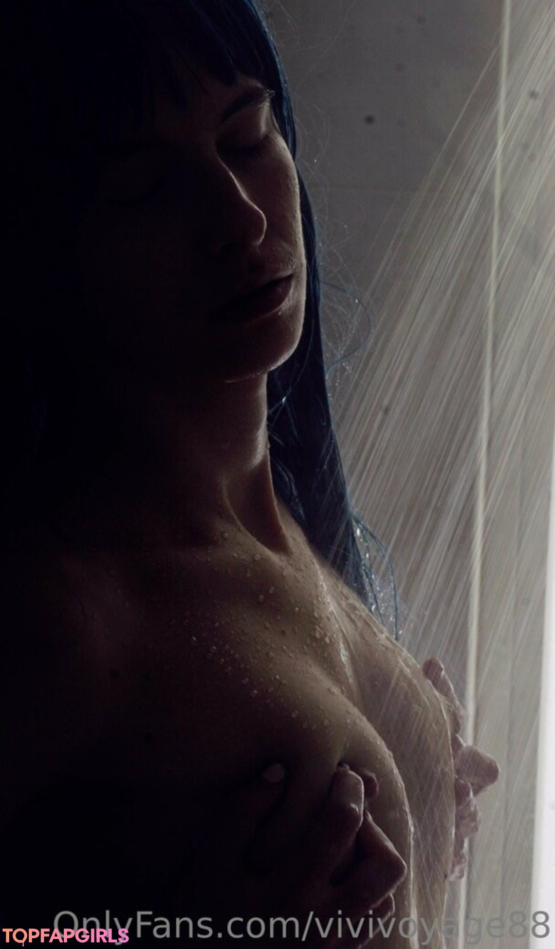 Foto desnuda filtrada de OnlyFans de Vivivoyage88 #42 Foto desnuda filtrada de OnlyFans de Vivivoyage88 #42