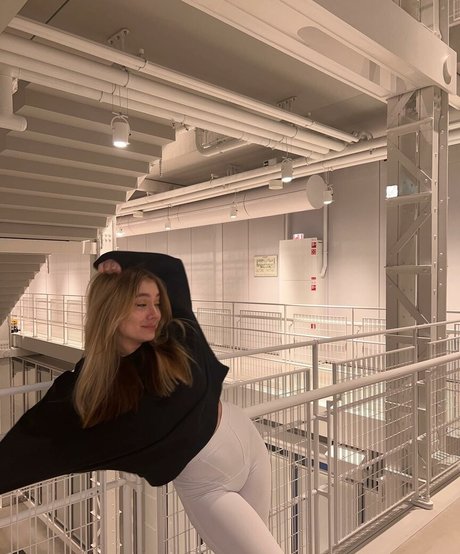 Alyona Bobrova