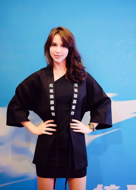 Stefanie Joosten
