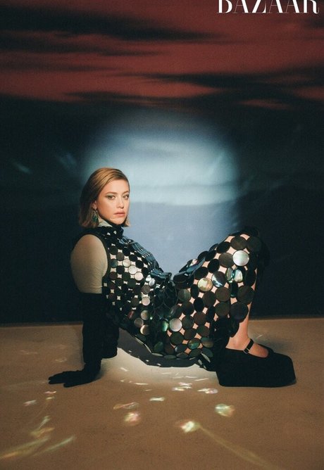 Foto desnuda filtrada de OnlyFans de Lili Reinhart