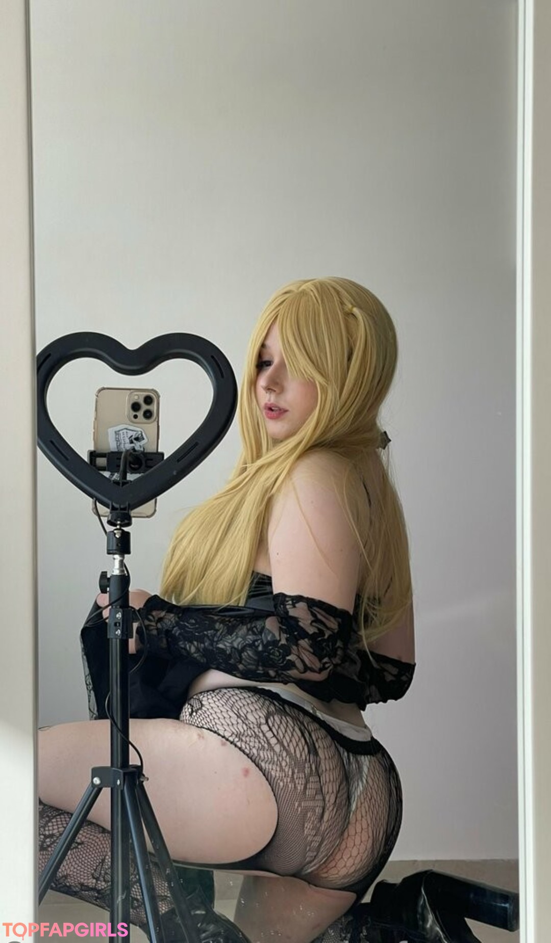 Foto desnuda filtrada de OnlyFans de Cosplayfoxyuzumaki #22 Foto desnuda filtrada de OnlyFans de Cosplayfoxyuzumaki #22
