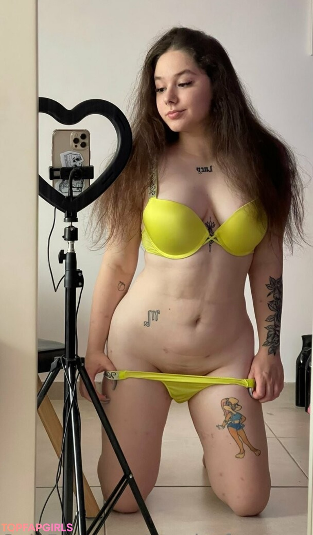 Foto desnuda filtrada de OnlyFans de Cosplayfoxyuzumaki #278 Foto desnuda filtrada de OnlyFans de Cosplayfoxyuzumaki #278