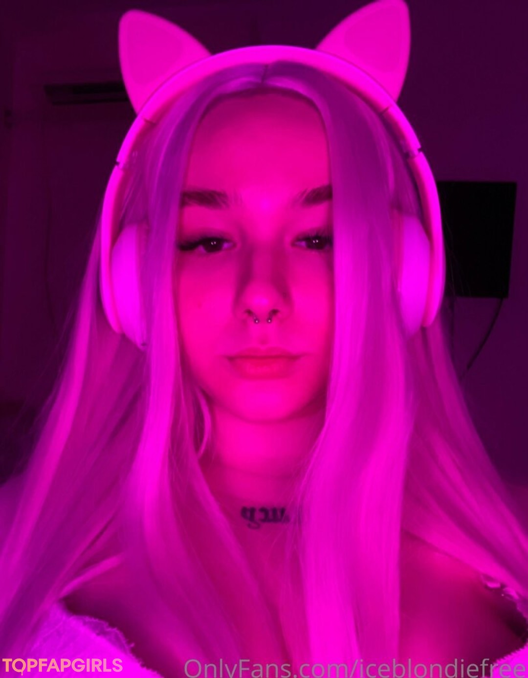 Foto desnuda filtrada de OnlyFans de Cosplayfoxyuzumaki #46 Foto desnuda filtrada de OnlyFans de Cosplayfoxyuzumaki #46
