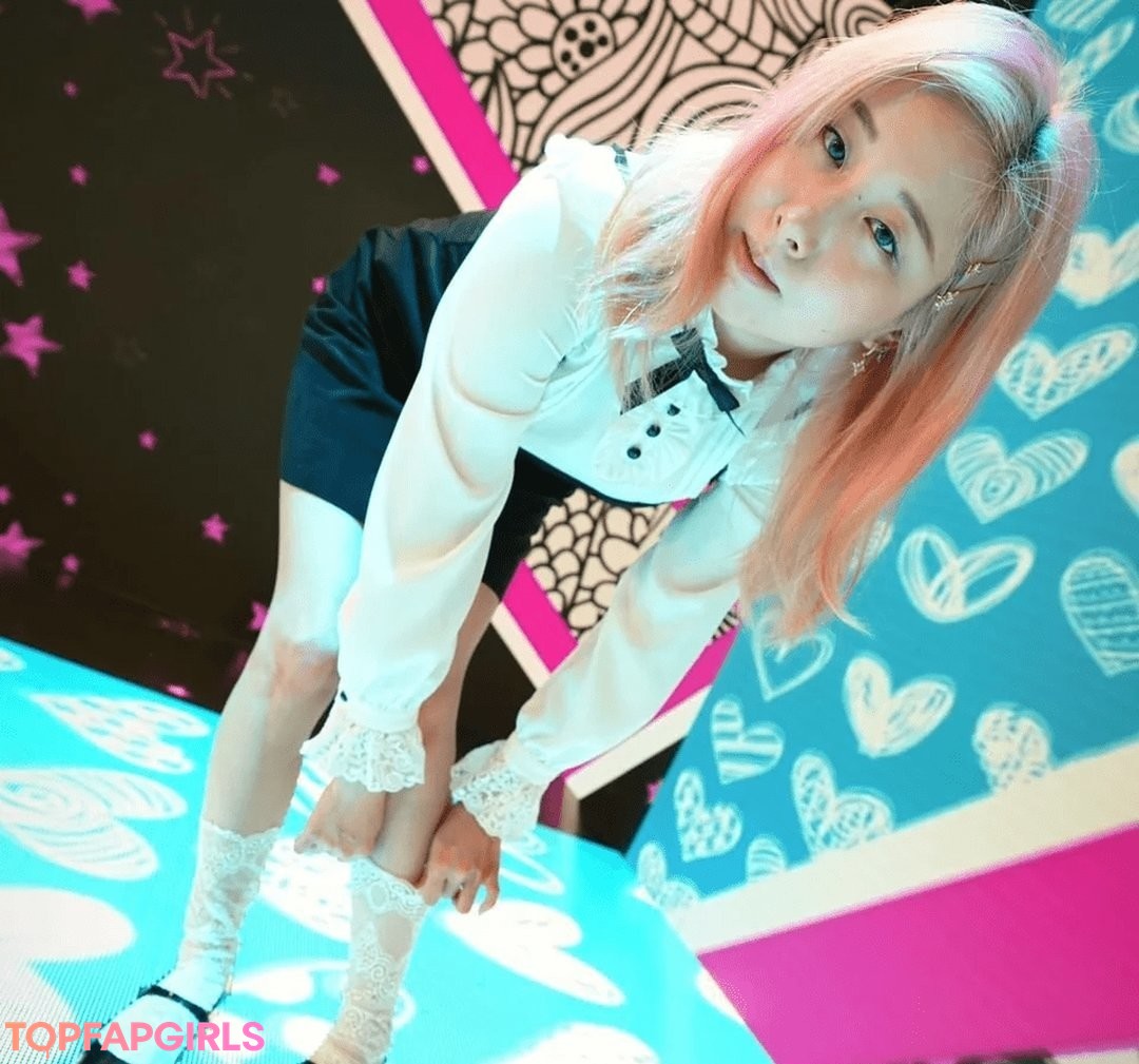 Foto desnuda filtrada de OnlyFans de Starsmitten #23 Foto desnuda filtrada de OnlyFans de Starsmitten #23