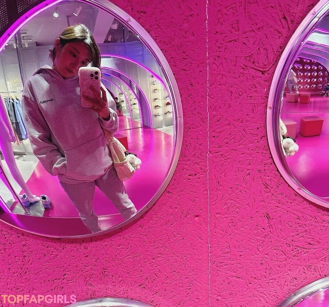 Foto desnuda filtrada de OnlyFans de Starsmitten #230 Foto desnuda filtrada de OnlyFans de Starsmitten #230