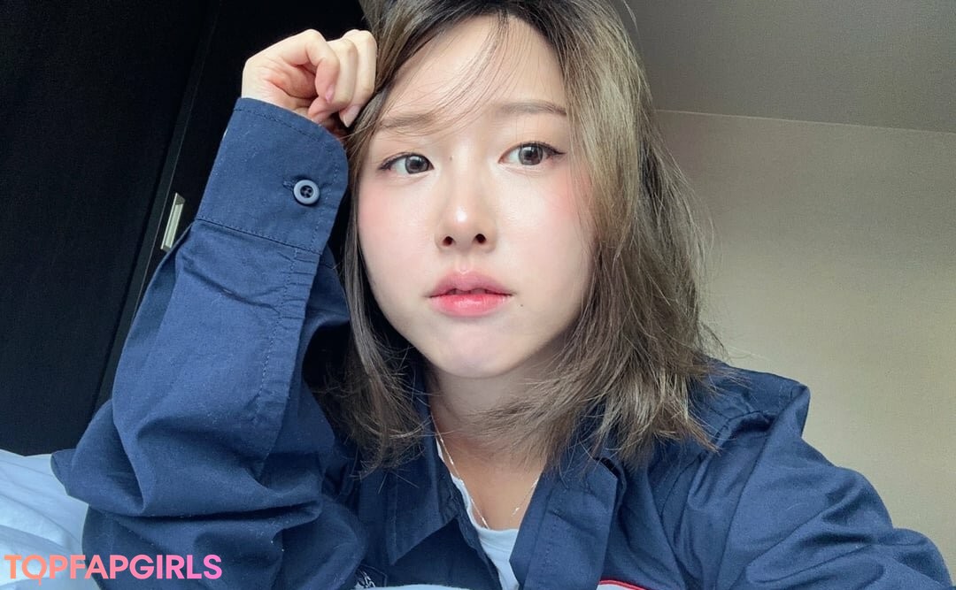 Foto desnuda filtrada de OnlyFans de Starsmitten #242 Foto desnuda filtrada de OnlyFans de Starsmitten #242