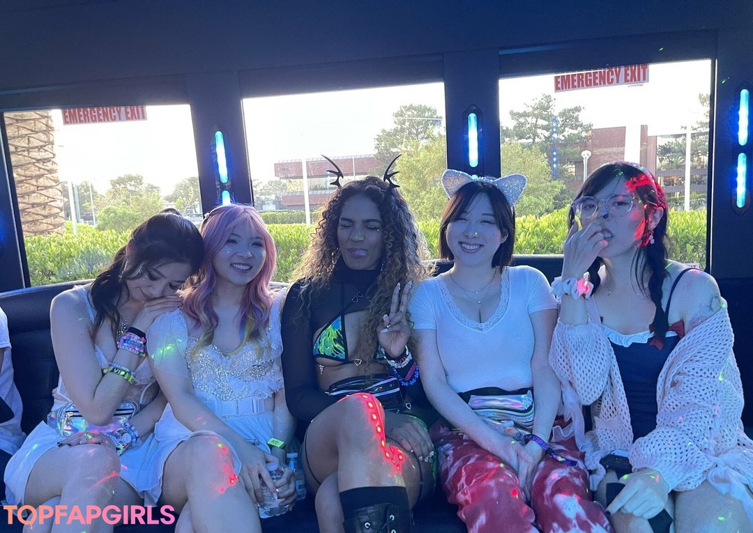 Foto desnuda filtrada de OnlyFans de Starsmitten #79 Foto desnuda filtrada de OnlyFans de Starsmitten #79