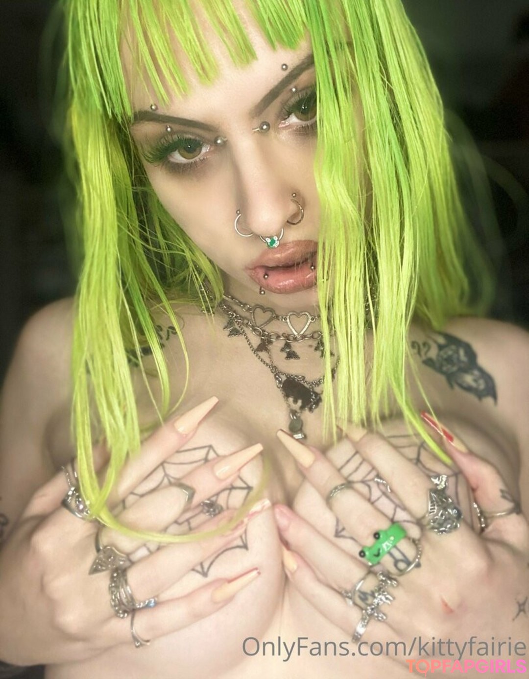 Foto desnuda filtrada de OnlyFans de Kittyfairie #130 Foto desnuda filtrada de OnlyFans de Kittyfairie #130