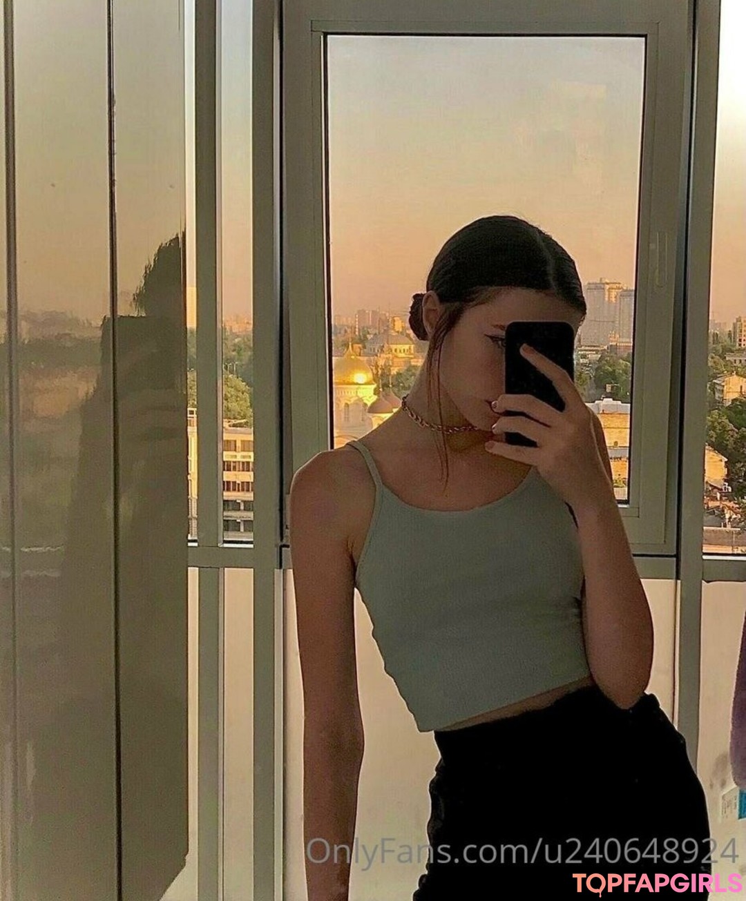 Foto desnuda filtrada de OnlyFans de Teenymouse #43 Foto desnuda filtrada de OnlyFans de Teenymouse #43
