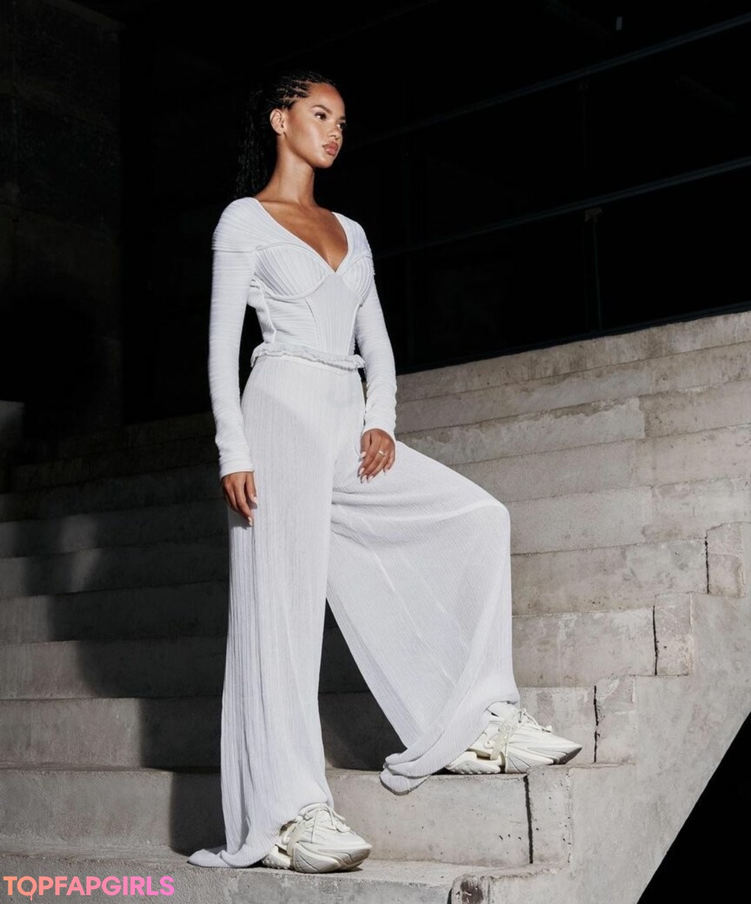 Foto desnuda filtrada de OnlyFans de Juliana Nalu #115 Foto desnuda filtrada de OnlyFans de Juliana Nalu #115