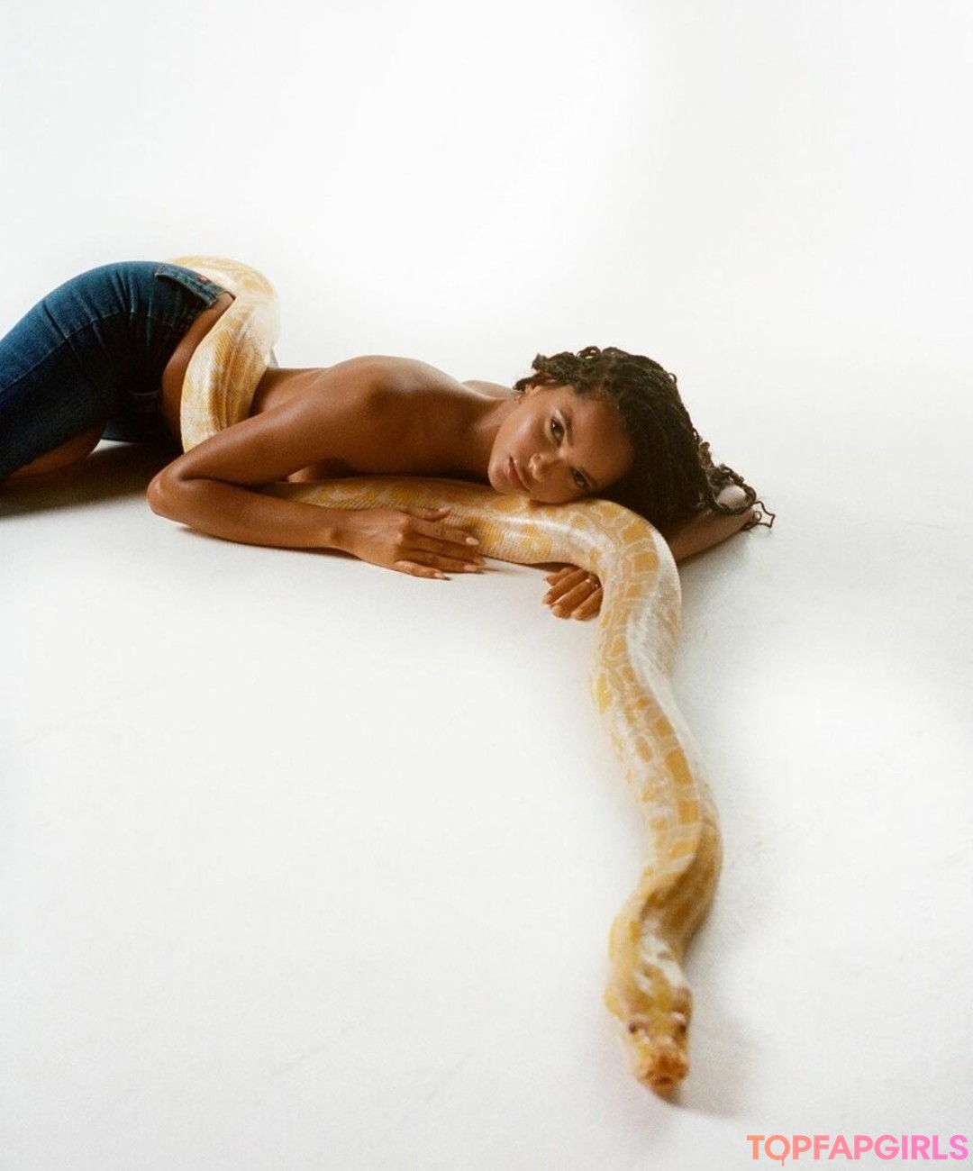 Foto desnuda filtrada de OnlyFans de Juliana Nalu #151 Foto desnuda filtrada de OnlyFans de Juliana Nalu #151