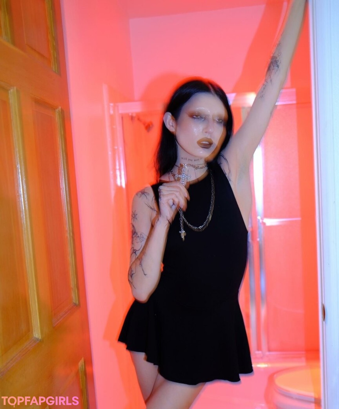 Foto desnuda filtrada de OnlyFans de Deathbyromy #120 Foto desnuda filtrada de OnlyFans de Deathbyromy #120