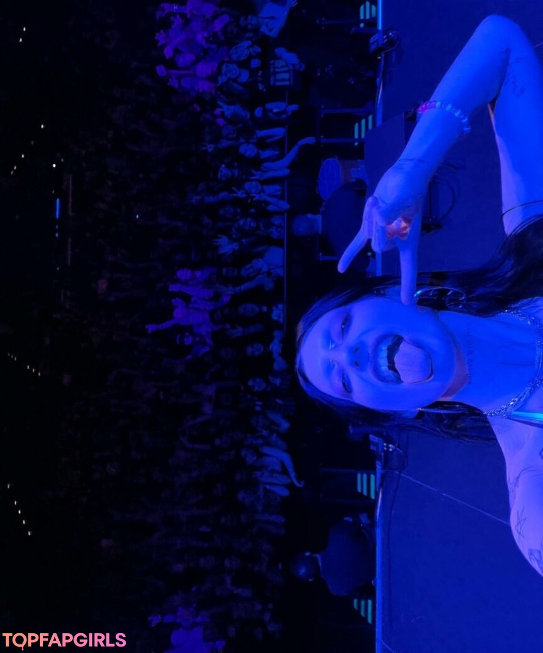 Foto desnuda filtrada de OnlyFans de Deathbyromy #72 Foto desnuda filtrada de OnlyFans de Deathbyromy #72