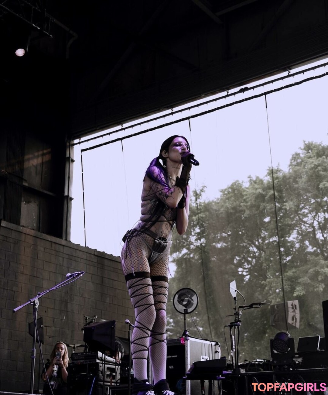 Foto desnuda filtrada de OnlyFans de Deathbyromy #79 Foto desnuda filtrada de OnlyFans de Deathbyromy #79